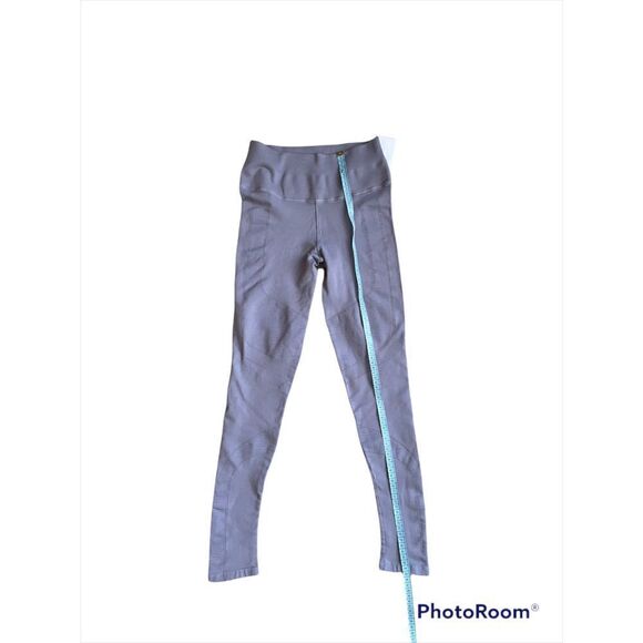 Spiritual Gangster Legging in purple M/L - Picture 3 of 6